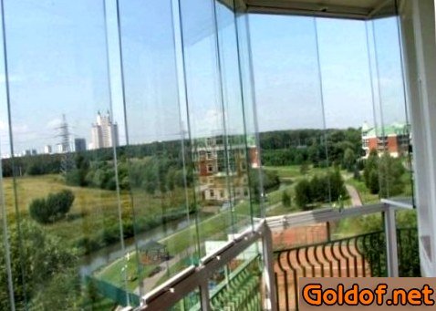 Панорамное остекление балконов