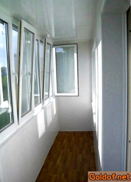 Пластиковое остекление балконов