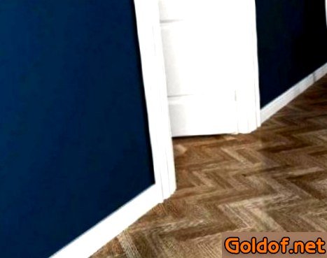 Плинтус под цвет двери