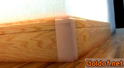 Пластиковый плинтус