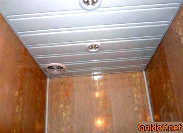 потолок, туалете