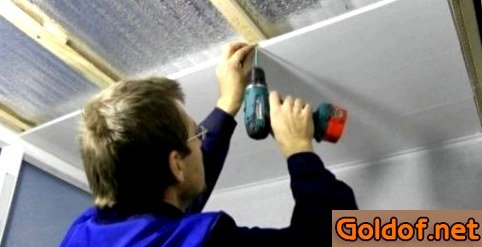 Крепление пластиковой панели к потолку
