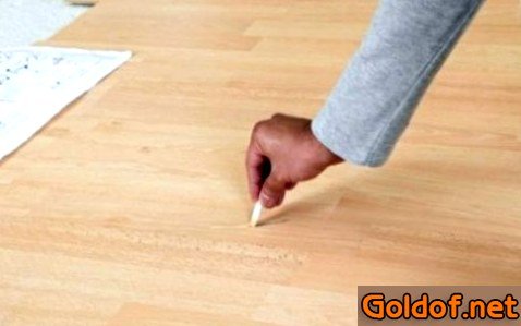 Устранение царапин на паркете