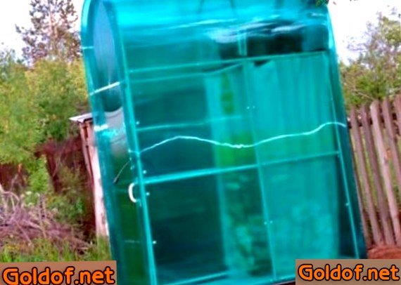 поликарбоната, руками