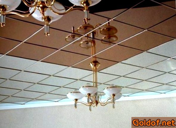 зеркальный, потолок